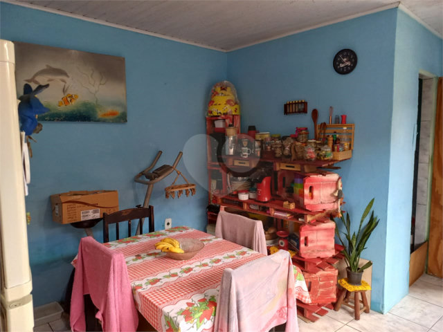 Casa à venda com 2 quartos em Forte, Praia Grande, SP