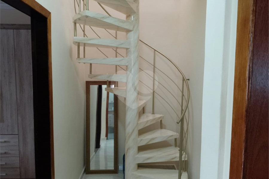 Casa à venda com 3 quartos, sendo 1 suíte, em Vila Rosalia, Guarulhos, SP