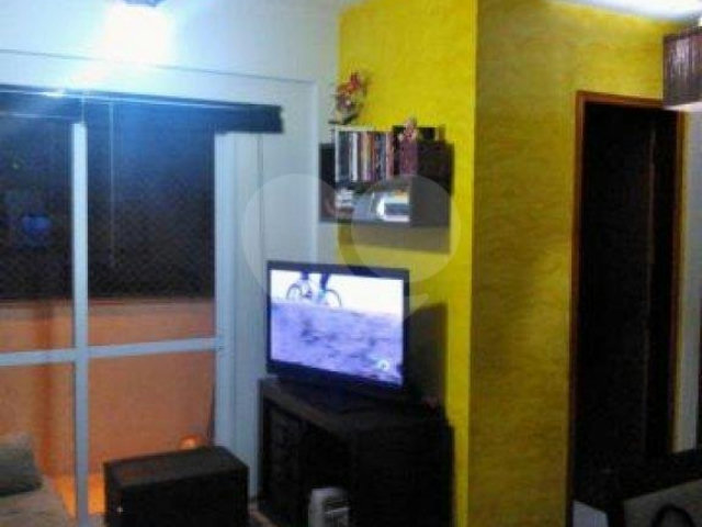 Apartamento à venda com 2 quartos, sendo 1 suíte,  em Vila Gustavo, São Paulo, SP
