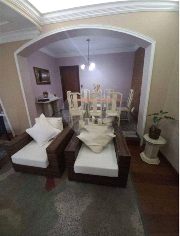 Sobrado à venda com 4 quartos, sendo 3 suítes, em Mandaqui, São Paulo, SP