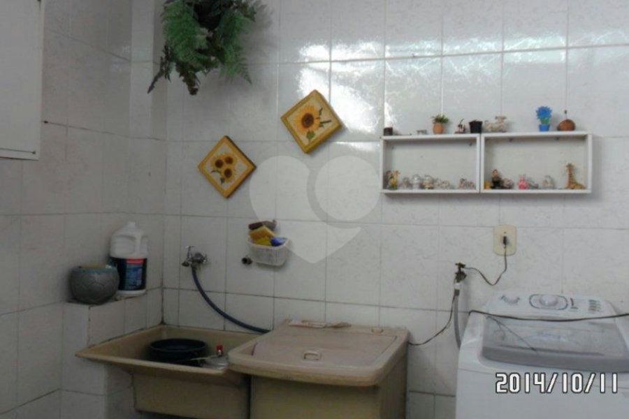 Sobrado à venda com 3 quartos em Jardim Peri, São Paulo, SP