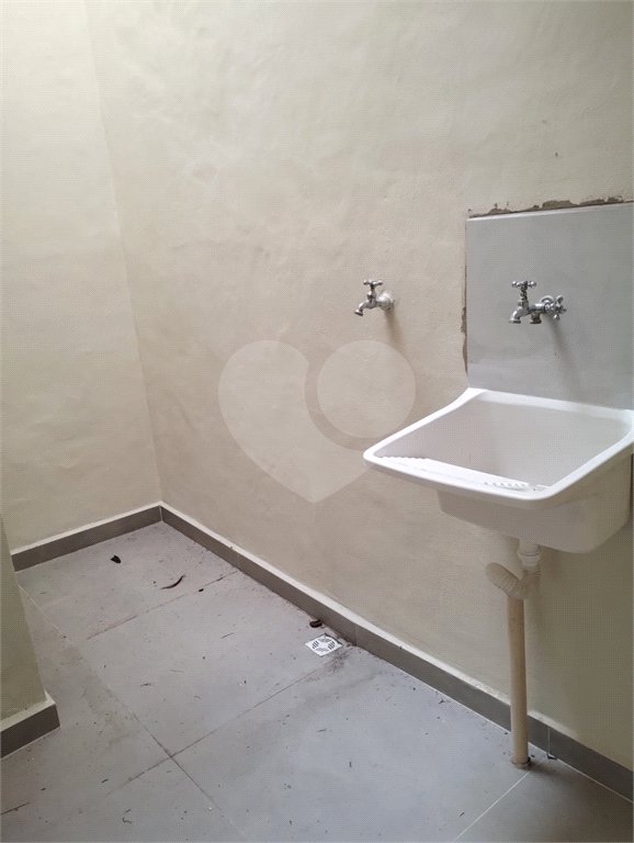 Casa à venda com 2 quartos, sendo 1 suíte, em Vila Caputera, Mogi das Cruzes, SP
