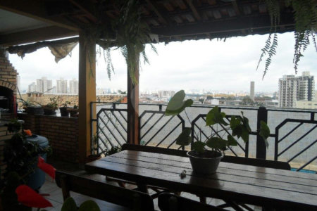 Sobrado à venda com 4 quartos, sendo 3 suítes, em Jardim São Paulo(zona Norte), São Paulo, SP