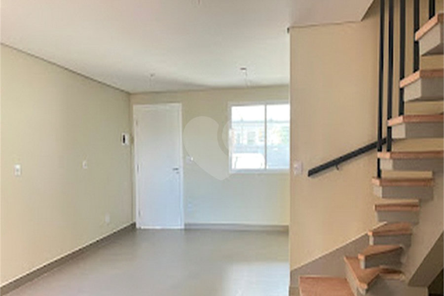 Casa à venda com 5 quartos, sendo 1 suíte,  em Santana, São Paulo, SP