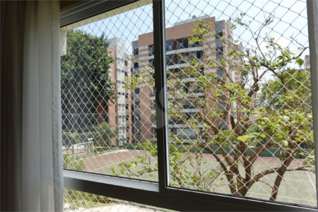 Apartamento à venda com 4 quartos, sendo 2 suítes, em Cidade São Francisco, São Paulo, SP