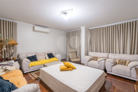 Casa à venda com 6 quartos, sendo 2 suítes, em Jardim Primaveril, Três Lagoas, MS