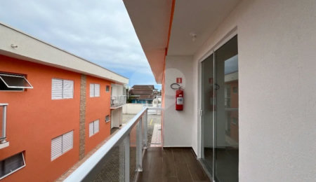 Apartamento à venda com 2 quartos, sendo 1 suíte,  em Maitinga, Bertioga, SP