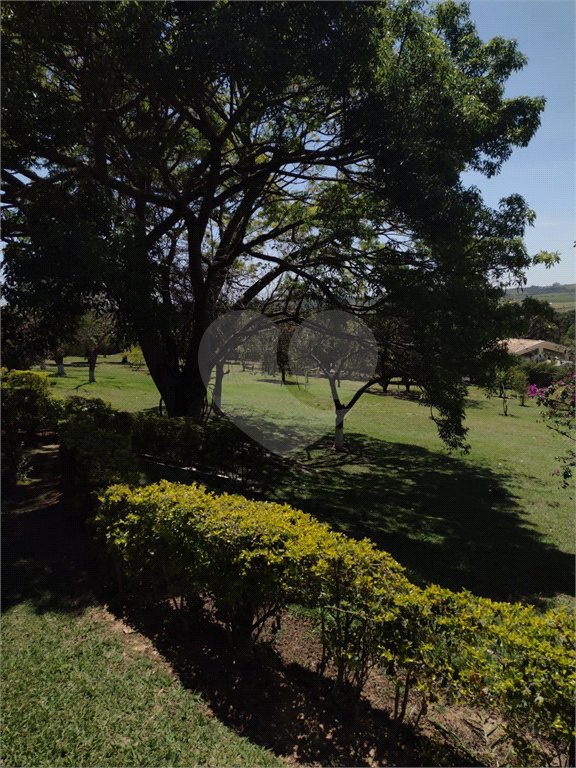 Sítio à venda com 4 quartos no Centro, Araçoiaba da Serra, SP