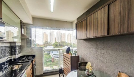 Apartamento à venda com 2 quartos, sendo 1 suíte, em Vila Andrade, São Paulo, SP