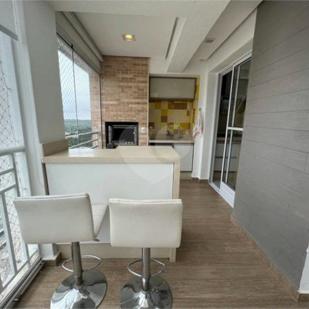 Apartamento à venda com 4 quartos, sendo 3 suítes,  em Vila Oliveira, Mogi das Cruzes, SP