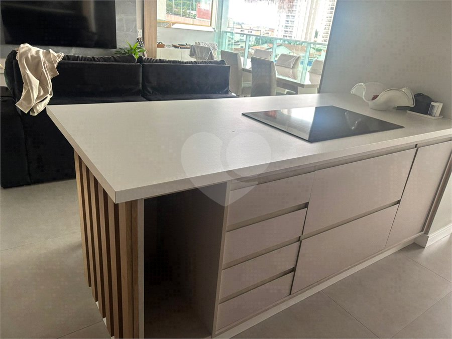 Apartamento à venda com 3 suítes em Vila Mogilar, Mogi das Cruzes, SP