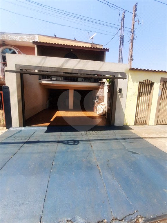 Casa à venda com 3 quartos, sendo 1 suíte, em Jardim Antártica, Ribeirão Preto, SP