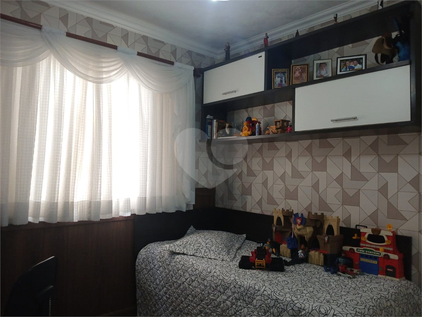 Casa à venda com 3 quartos, sendo 1 suíte,  em Esplanada Mendes Moraes, São Roque, SP