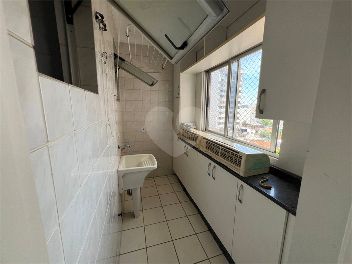 Apartamento à venda com 2 quartos, sendo 1 suíte, em Araés, Cuiabá, MT