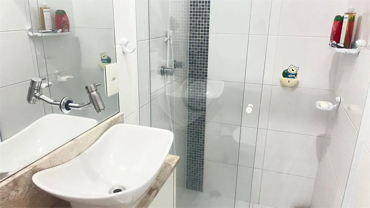 Casa à venda com 3 suítes em CUPECÊ, São Paulo, SP