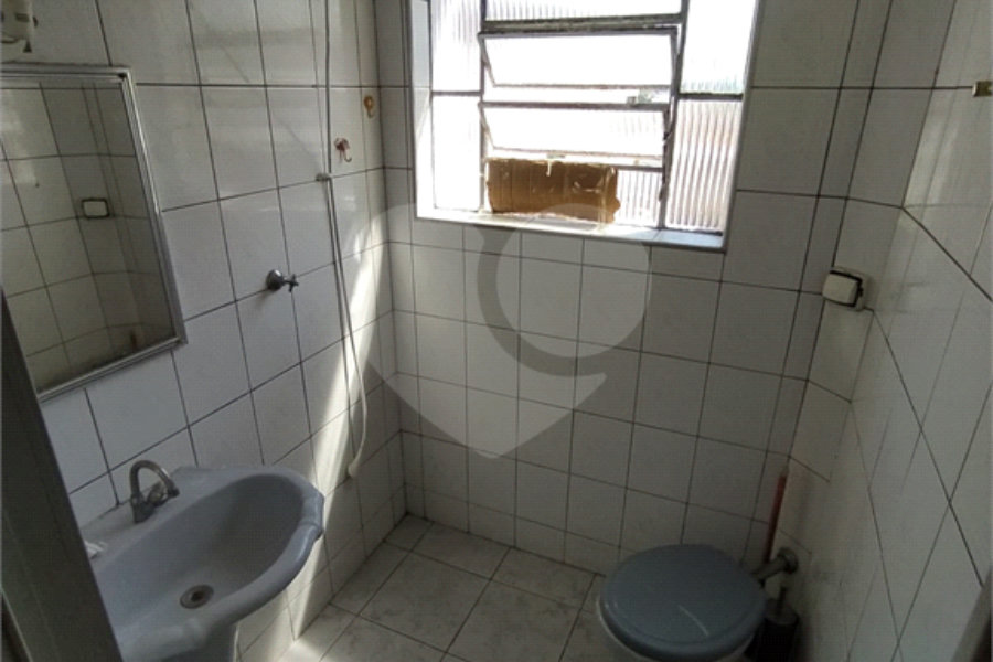 Sobrado à venda com 3 quartos em Vila Santa Clara, São Paulo, SP