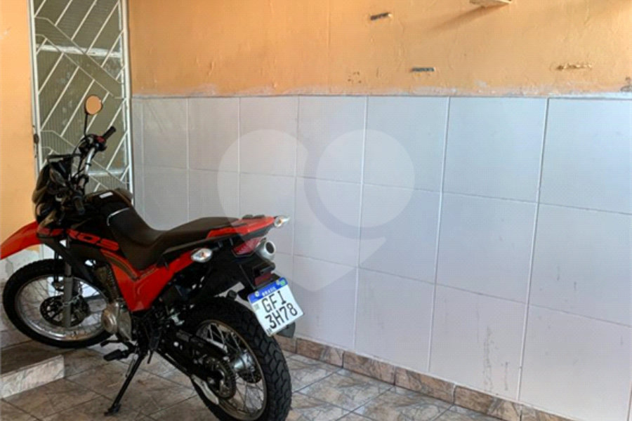 Casa à venda com 3 quartos, sendo 1 suíte, em Imirim, São Paulo, SP