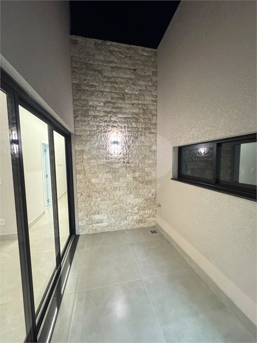 Casa à venda com 3 quartos, sendo 1 suíte, em Jardim Bom Sucesso, Indaiatuba, SP