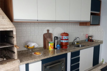 Casa à venda com 2 quartos no condomínio Silvino Manoel dos Santos, Itapetininga - SP