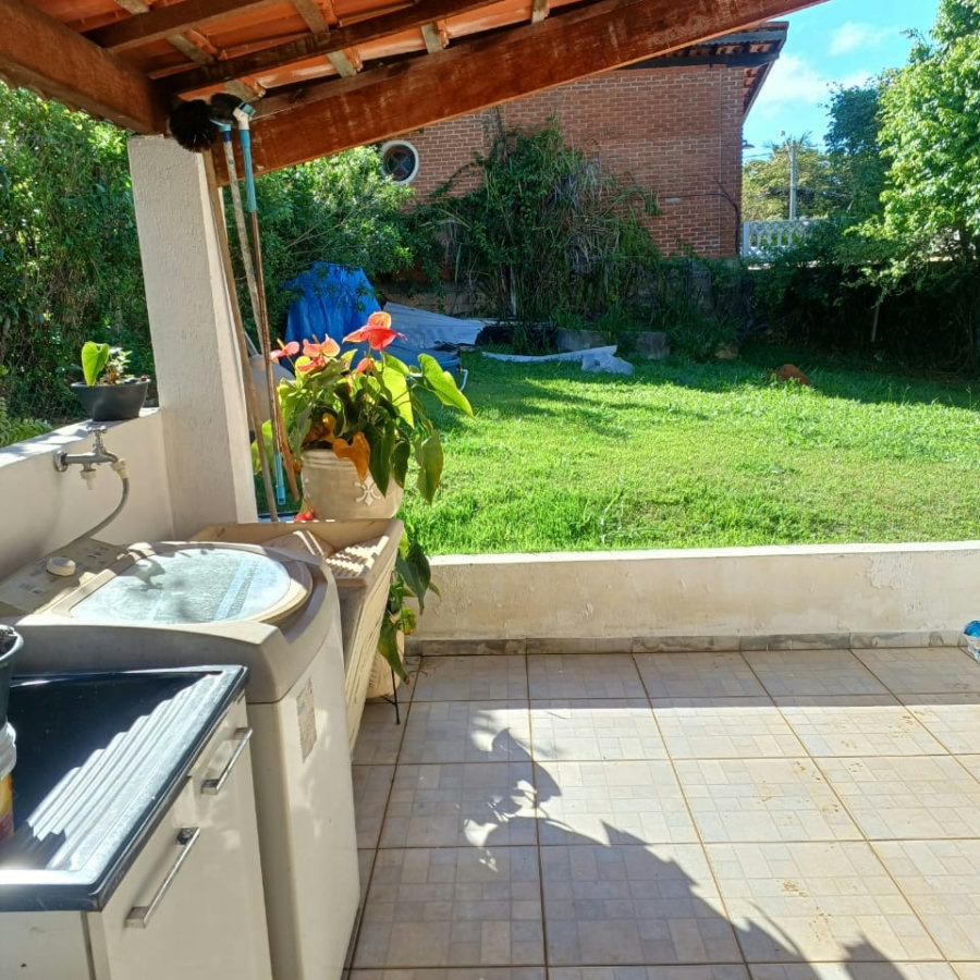 Casa à venda com 3 quartos, sendo 1 suíte, no condomínio Cafezal VI, Itupeva - SP