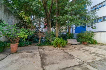 Apartamento à venda com 4 quartos, sendo 1 suíte,  em Higienópolis, São Paulo, SP
