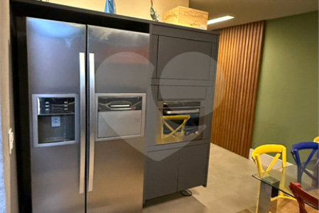 Casa à venda com 3 quartos, sendo 1 suíte, em Ferradurinha, Armação dos Búzios, RJ