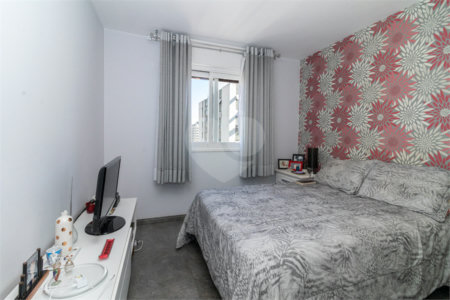 Apartamento à venda com 2 quartos em Moema, São Paulo, SP