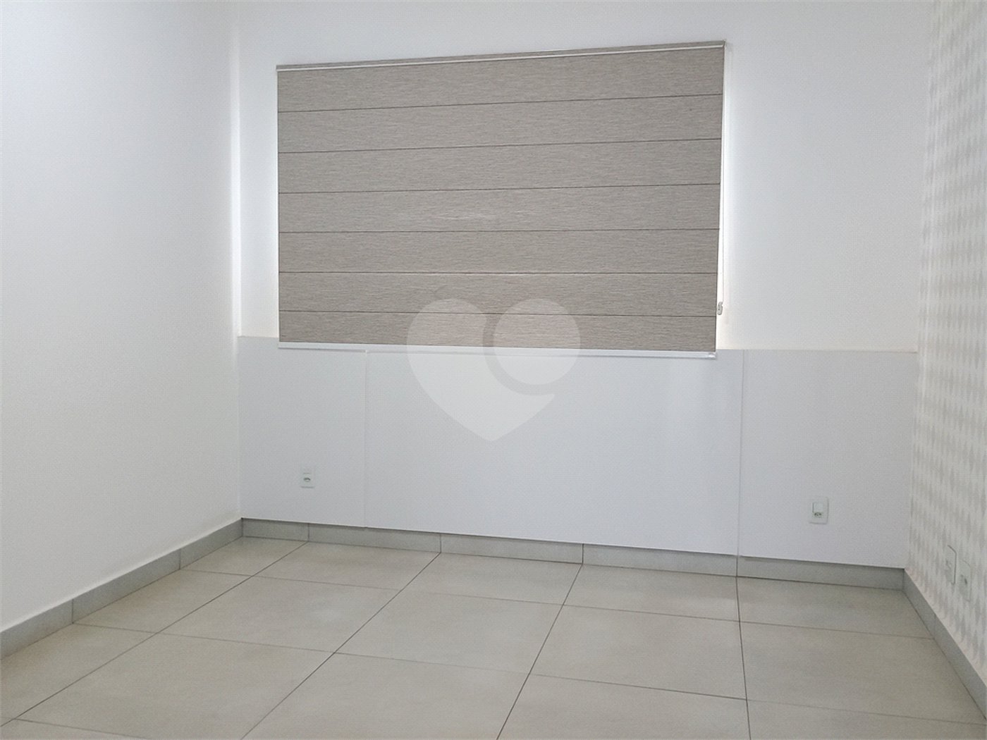 Sobrado à venda com 4 quartos, sendo 1 suíte, em Reserva San Gabriel, Ribeirão Preto, SP