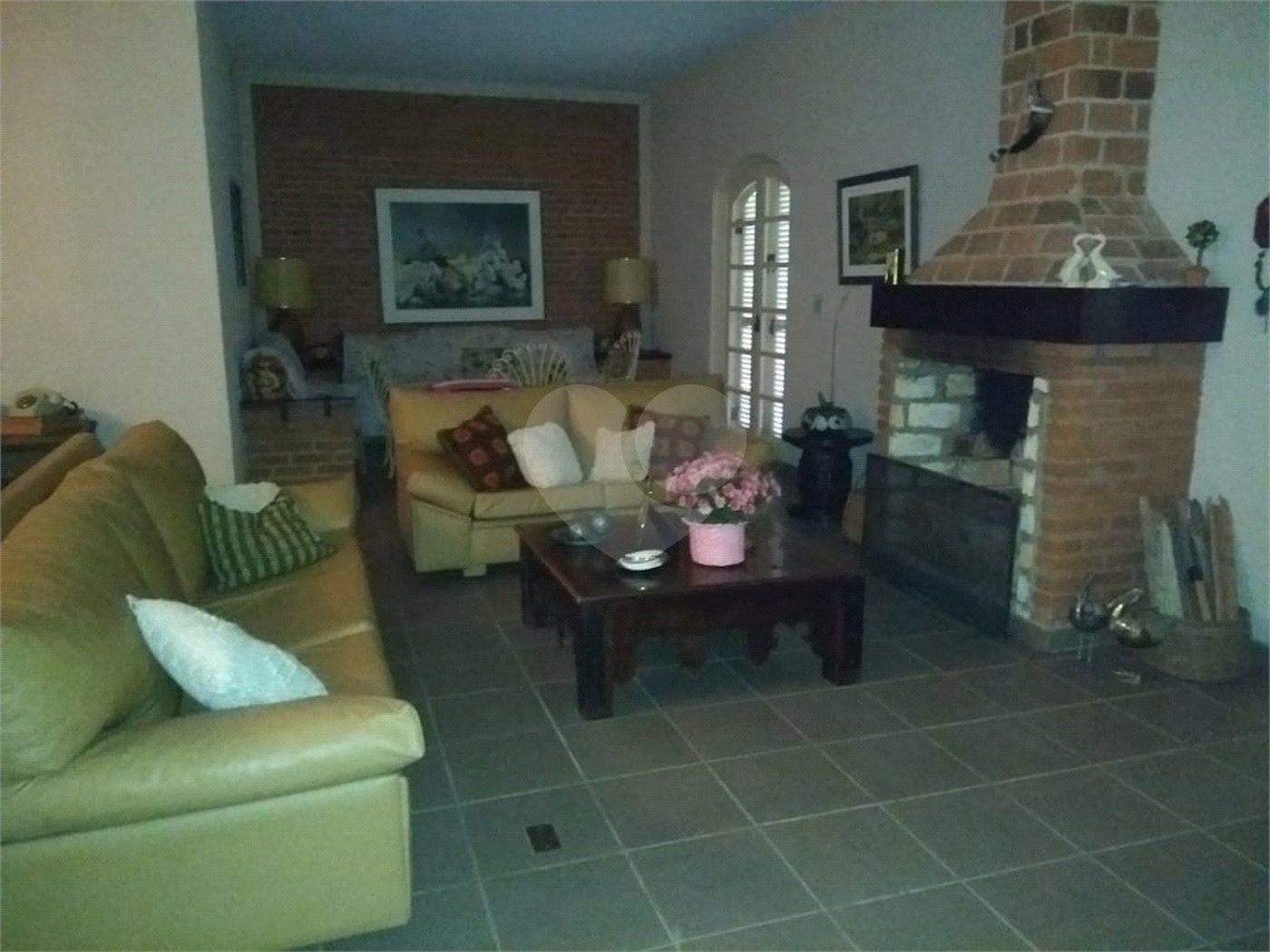 Sítio à venda com 5 suítes no Centro, Araçoiaba da Serra, SP