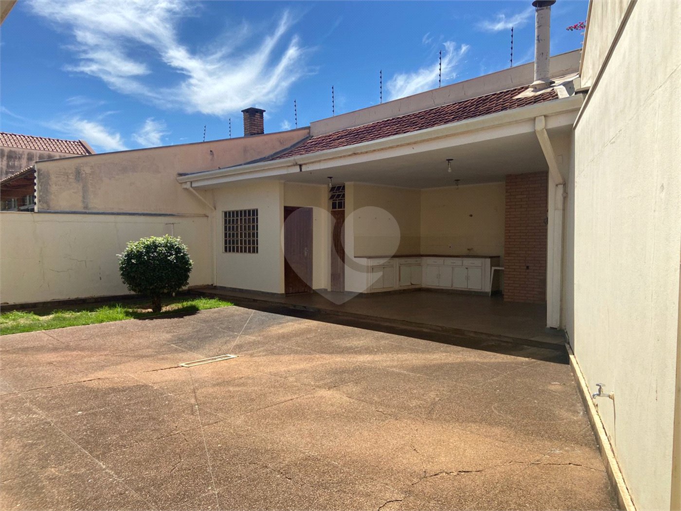 Casa à venda com 3 suítes em Jardim Primavera, Araraquara, SP