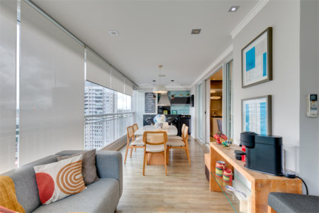 Apartamento à venda com 3 suítes em Santo Amaro, São Paulo, SP
