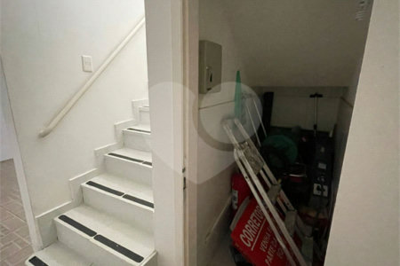 Sobrado à venda com 3 quartos, sendo 1 suíte, em Vila Mazzei, São Paulo, SP