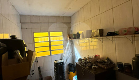 Casa à venda com 3 quartos em Jardim Moraes, Itaquaquecetuba, SP