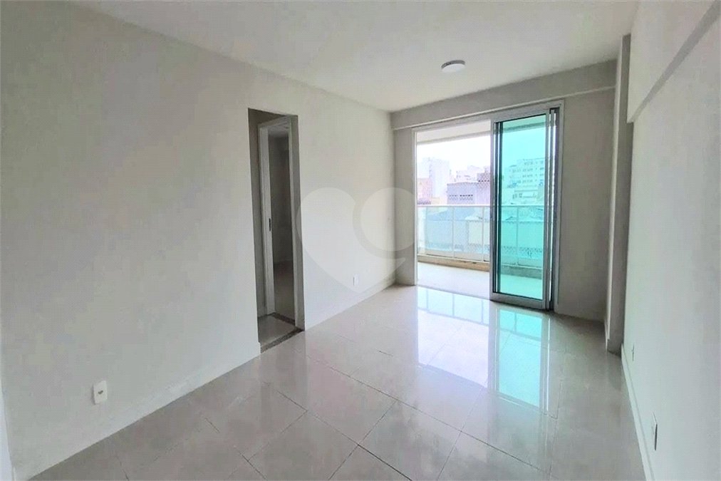 Apartamento à venda com 3 quartos, sendo 1 suíte, em Tijuca, Rio de Janeiro, RJ