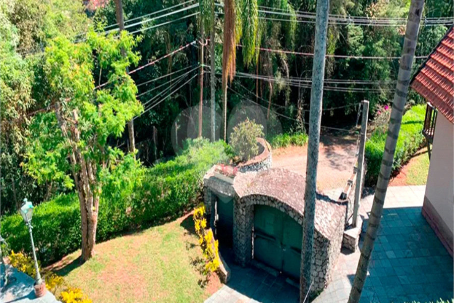 Casa à venda com 4 suítes em Roseira, Mairiporã, SP