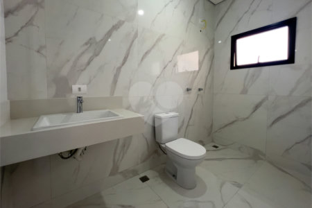 Casa à venda com 3 suítes em Jardim Paulista, Atibaia, SP