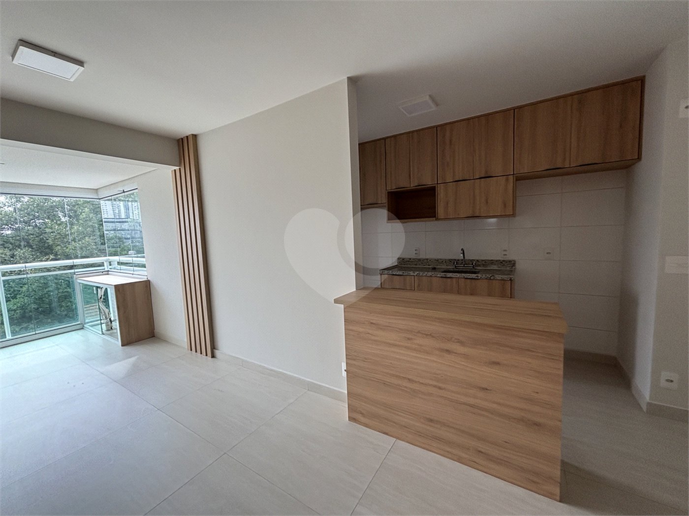 Apartamento à venda ou para alugar com 2 quartos, sendo 1 suíte, em Barra Funda, São Paulo, SP