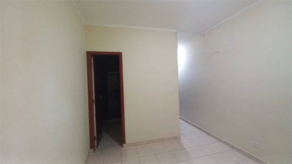 Casa para alugar com 3 quartos, sendo 1 suíte,  em Jardim Bonfiglioli, São Paulo, SP