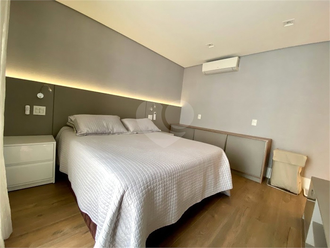 Apartamento à venda com 3 suítes em Vila Suzana, São Paulo, SP