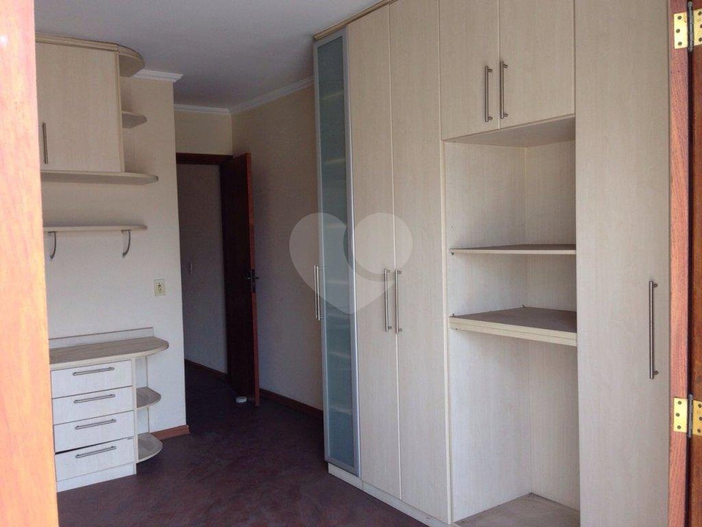 Sobrado à venda com 3 quartos, sendo 1 suíte, em Santa Teresinha, São Paulo, SP