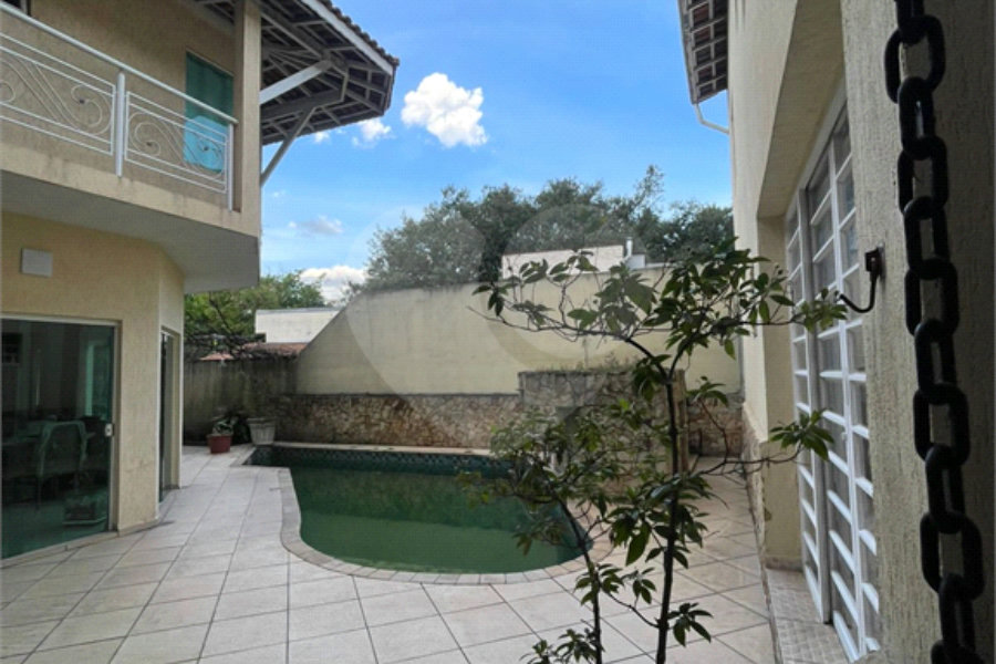 Casa à venda ou para alugar com 4 suítes em Freguesia do Ó, São Paulo, SP