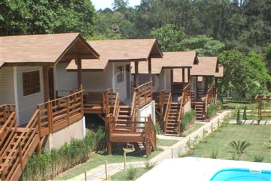 Casa à venda com 5 suítes no condomínio Cinco Lagos, Mairiporã - SP