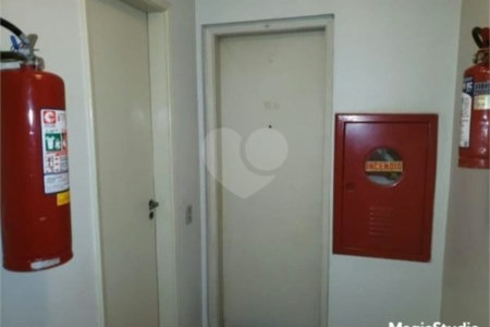 Apartamento com 3 dormitórios , sendo 1 suíte ,2 vagas , à venda no bairro da Moóca.