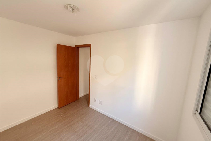 Apartamento à venda com 2 quartos em Jardim Íris, São Paulo, SP