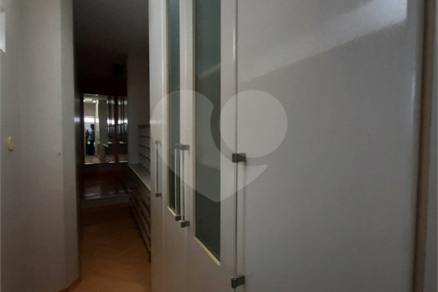 Sobrado à venda com 3 quartos, sendo 2 suítes, em Santana, São Paulo, SP