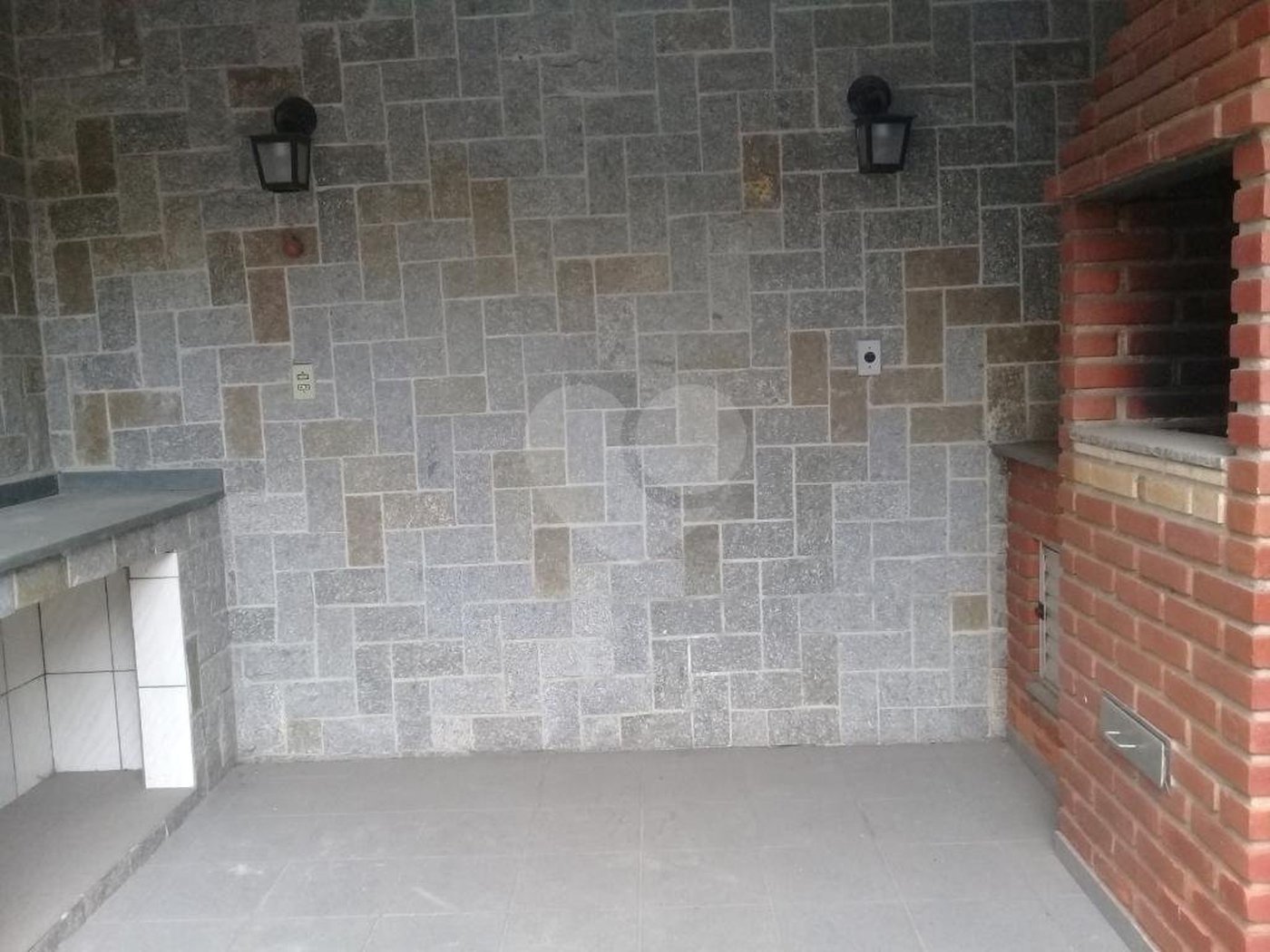 Sobrado à venda com 3 quartos, sendo 1 suíte,  em Horto, São Paulo, SP