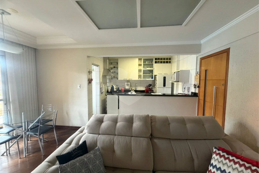 Apartamento à venda com 2 quartos, sendo 1 suíte,  em Vila Paulicéia, São Paulo, SP