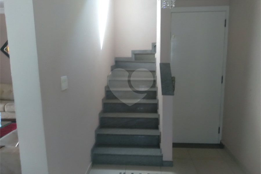 Sobrado à venda com 3 suítes em Tremembé, São Paulo, SP