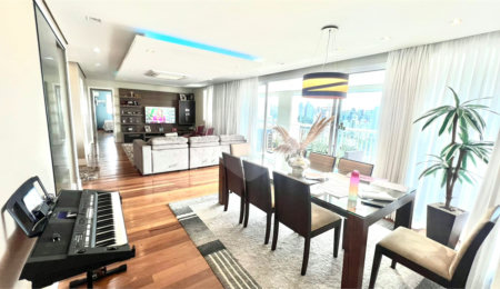 Apartamento à venda com 3 suítes em Jardim Monte Kemel, São Paulo, SP