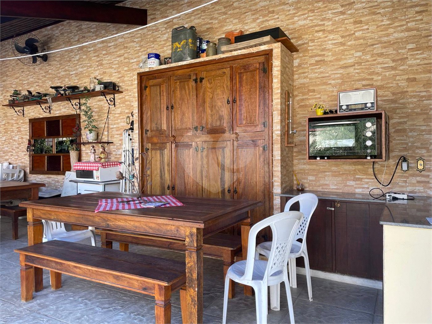 Casa à venda com 3 quartos, sendo 1 suíte,  em Vila Antônio Augusto Luiz, Caçapava, SP